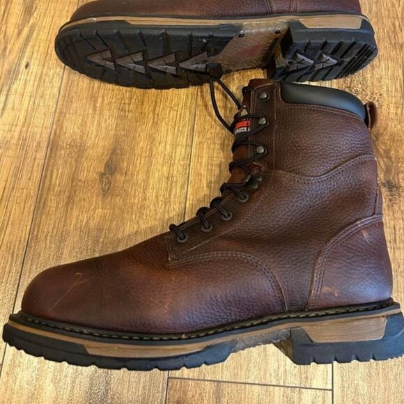 Mens leather boots. Size 14 wide. New condition. Slip/oil resistant. - Picture 9 of 11